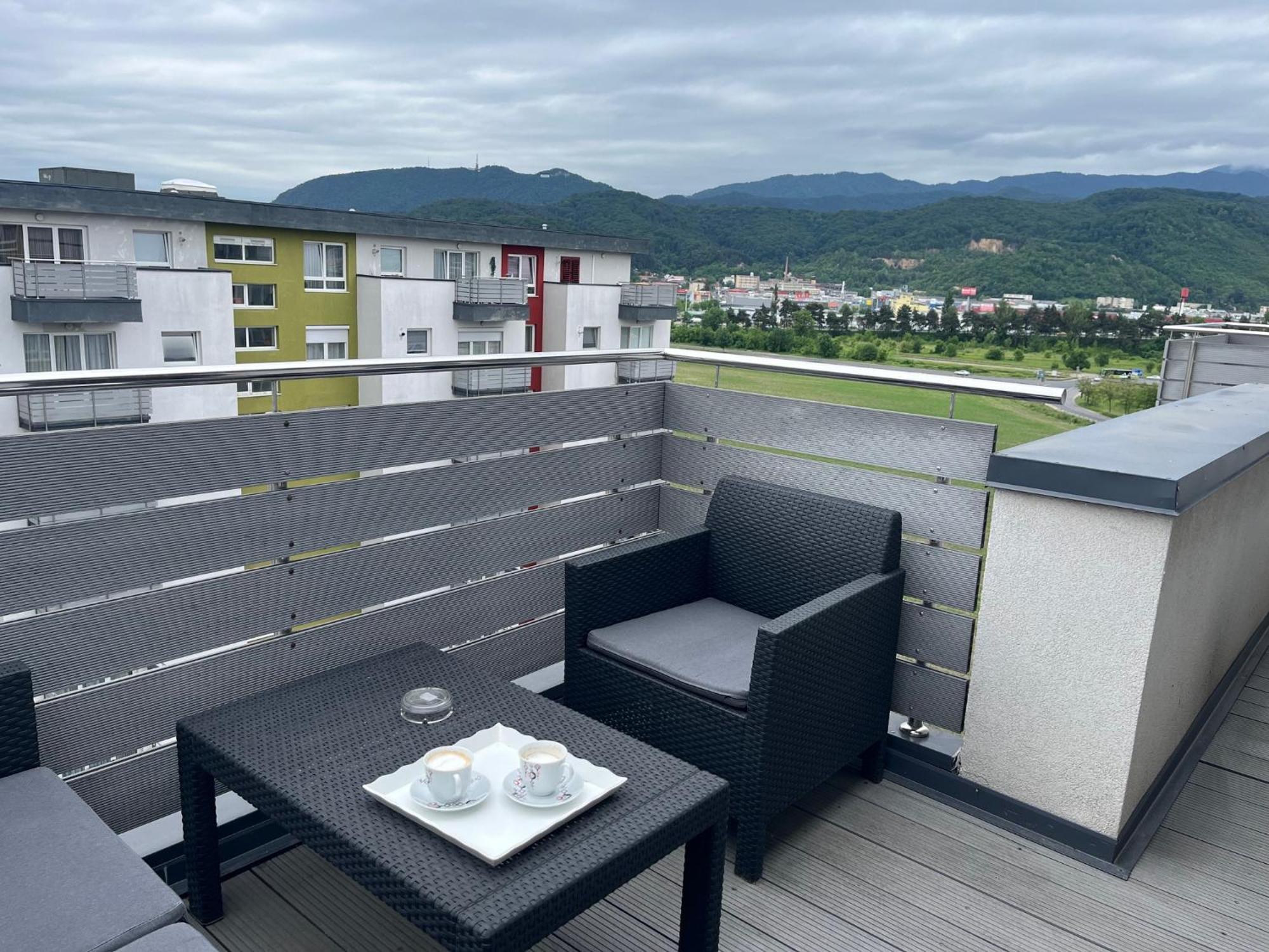 Penthouse Buenavista Apartment Brașov Exterior foto